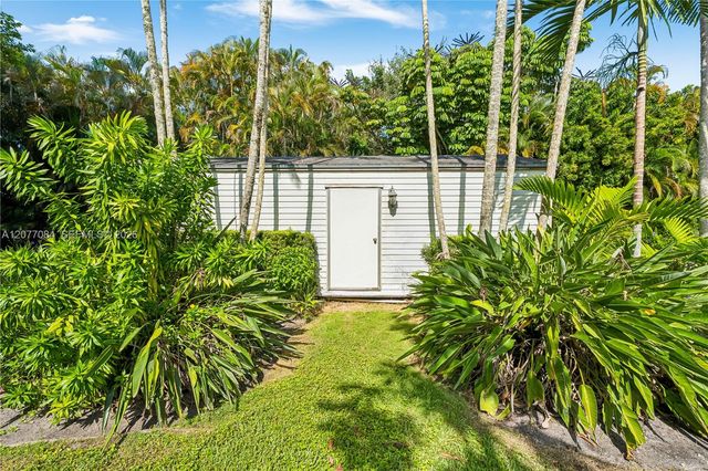 6600 SW 111th Street, Pinecrest, FL 33156
