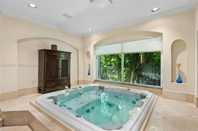 6600 SW 111th Street, Pinecrest, FL 33156