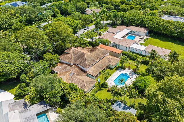 6600 SW 111th Street, Pinecrest, FL 33156