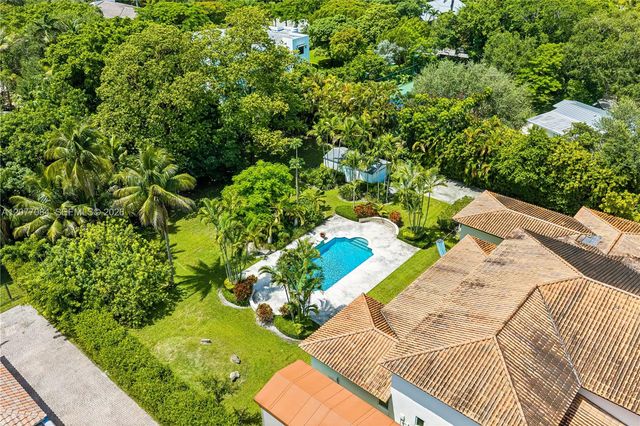 6600 SW 111th Street, Pinecrest, FL 33156