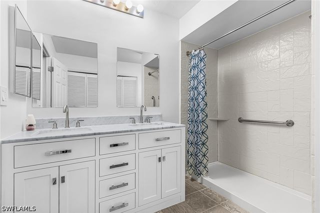 2220 SE 8th TER, Cape Coral, FL 33990