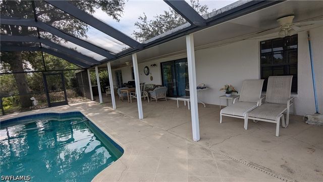 3810 24th AVE NE, Naples, FL 34120
