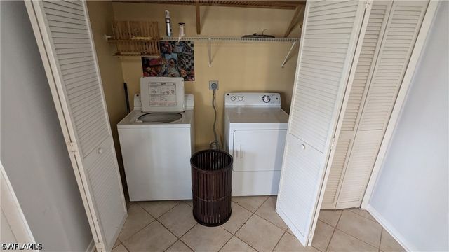 3810 24th AVE NE, Naples, FL 34120