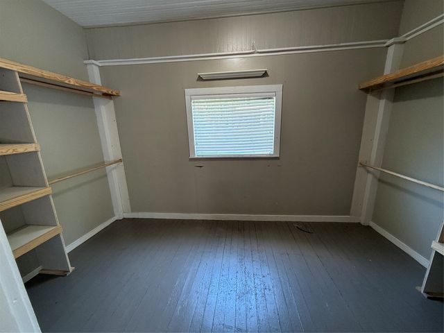 935 Elmwood Street, Shreveport, LA 71104