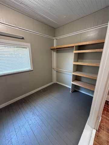 935 Elmwood Street, Shreveport, LA 71104