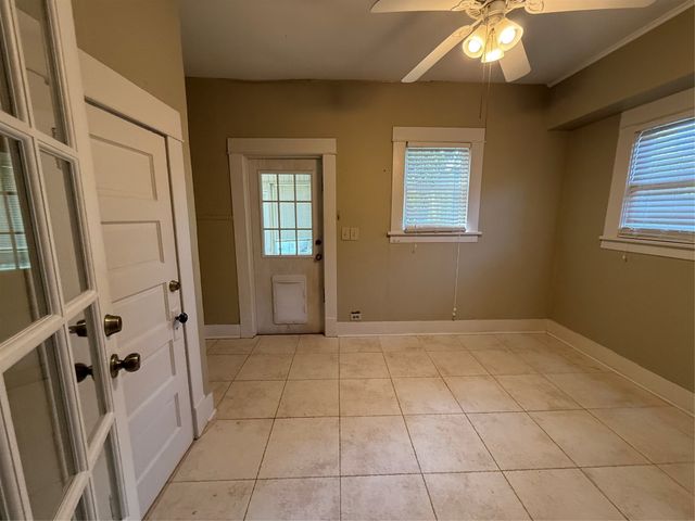 935 Elmwood Street, Shreveport, LA 71104