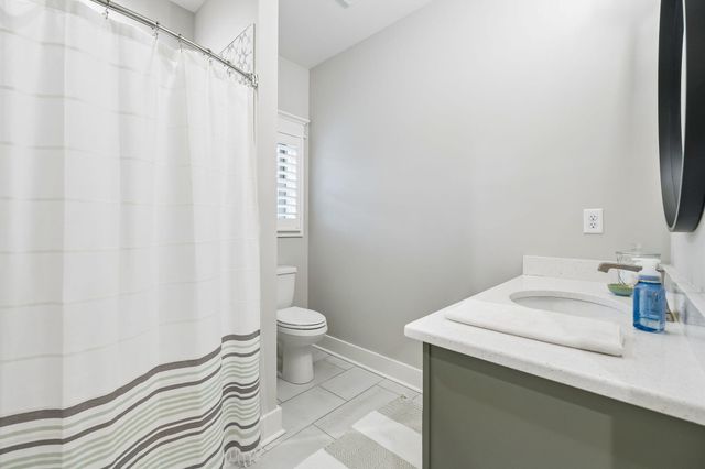 715 Walden View Road, Signal Mountain, TN 37377