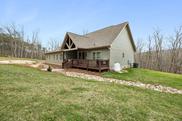 715 Walden View Road, Signal Mountain, TN 37377