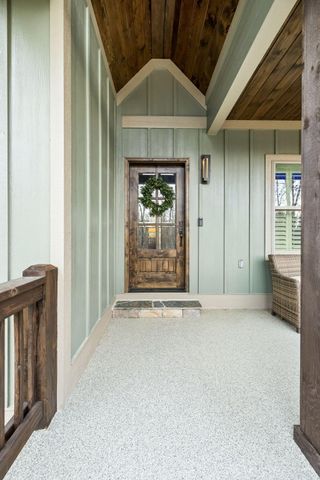 715 Walden View Road, Signal Mountain, TN 37377