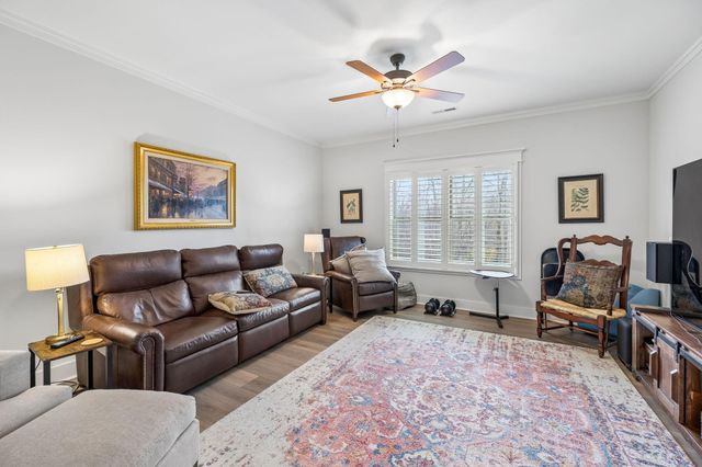 715 Walden View Road, Signal Mountain, TN 37377