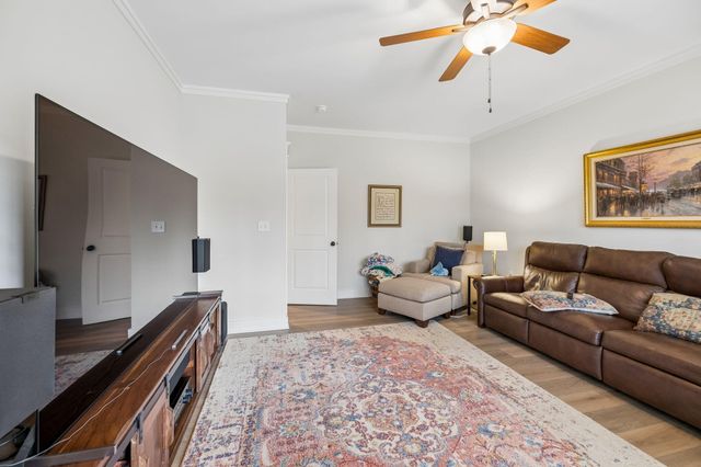 715 Walden View Road, Signal Mountain, TN 37377