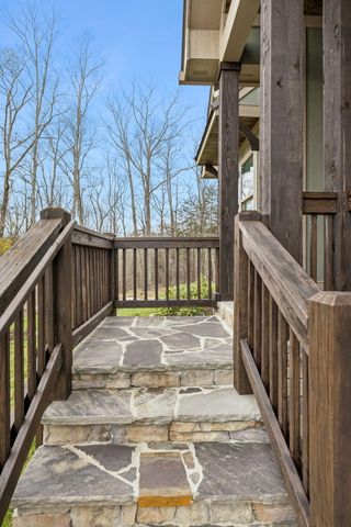 715 Walden View Road, Signal Mountain, TN 37377