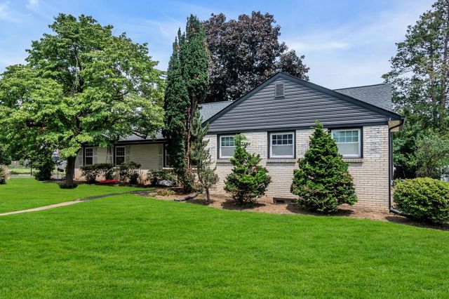 456 HAMILTON BLVD, Morrisville, PA 19067