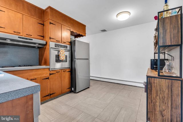 456 HAMILTON BLVD, Morrisville, PA 19067