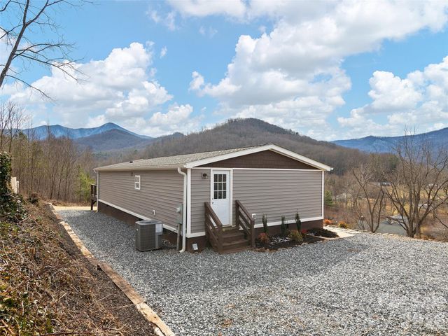 22 Honey Locust Lane, Candler, NC 28715