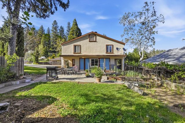159 Harris St, Grass Valley, CA 95945