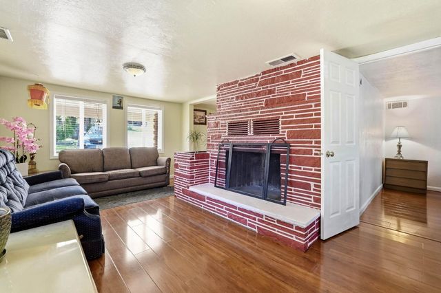 159 Harris St, Grass Valley, CA 95945