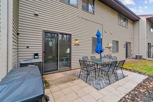 7504 Germane Trail, Apple Valley, MN 55124