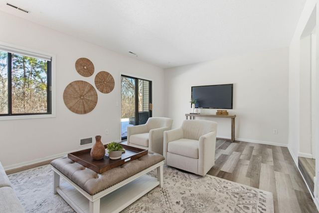 7504 Germane Trail, Apple Valley, MN 55124