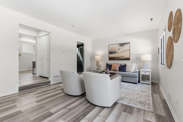 7504 Germane Trail, Apple Valley, MN 55124