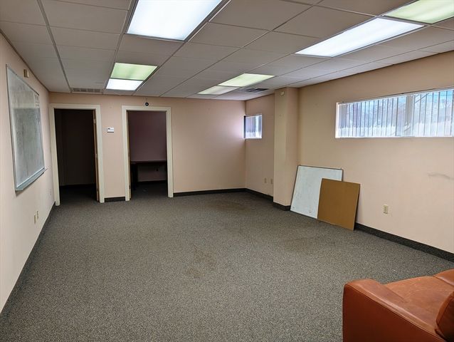 25 S Maple St, Manchester, NH 03103