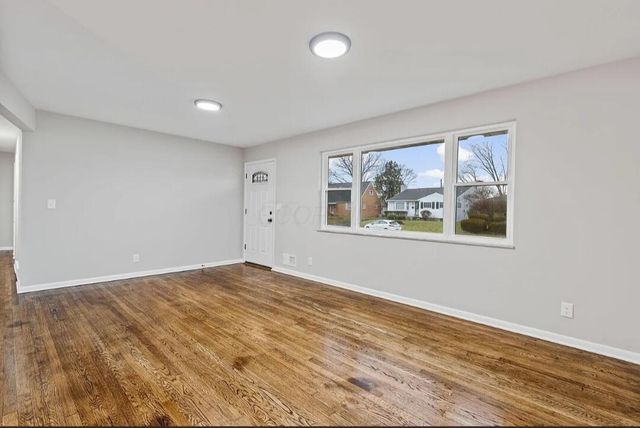 4403 E Mound Street, Columbus, OH 43227