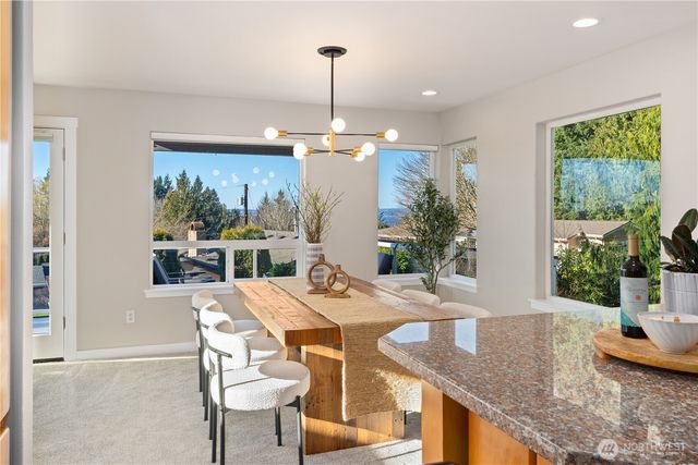 1033 W Mukilteo Boulevard, Everett, WA 98203