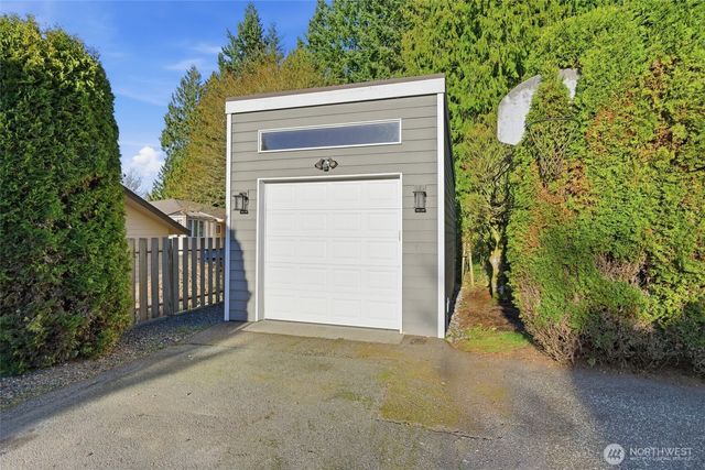 1033 W Mukilteo Boulevard, Everett, WA 98203