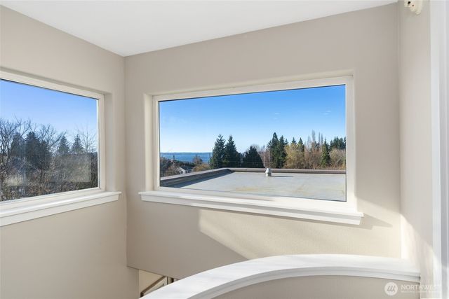 1033 W Mukilteo Boulevard, Everett, WA 98203