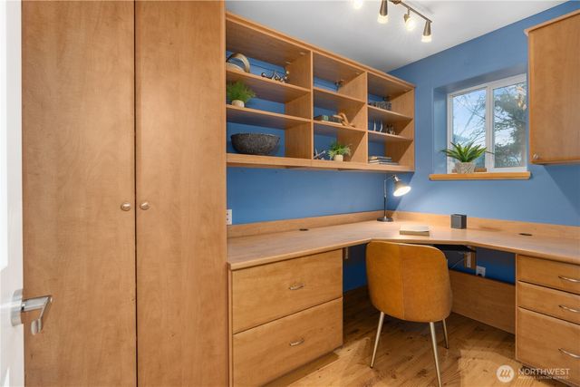 1033 W Mukilteo Boulevard, Everett, WA 98203