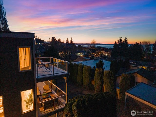 1033 W Mukilteo Boulevard, Everett, WA 98203