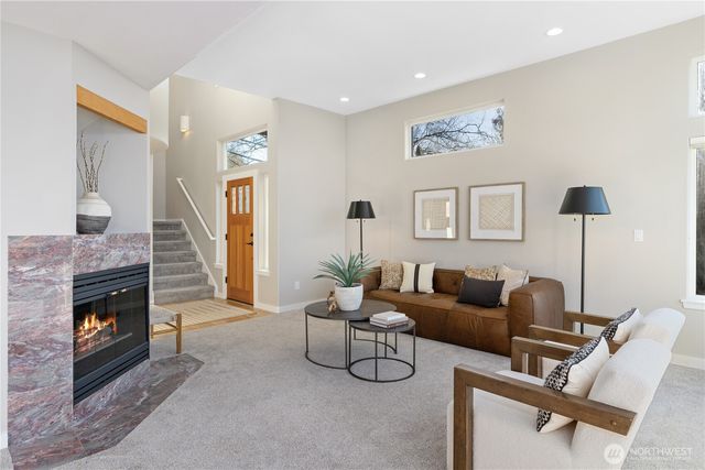 1033 W Mukilteo Boulevard, Everett, WA 98203