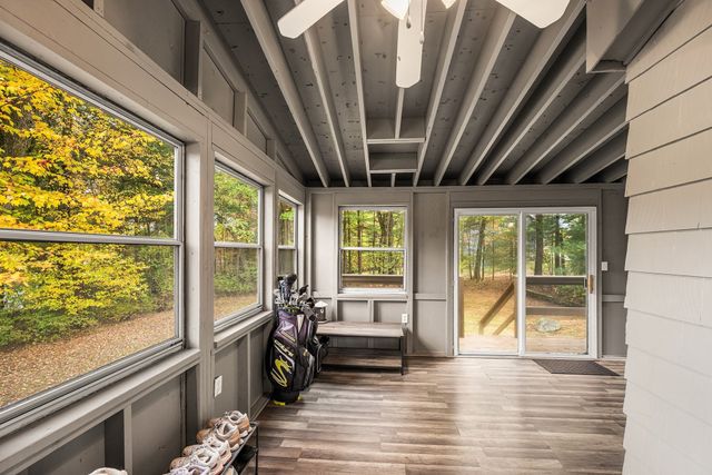 95 Baldwin Rd, Billerica, MA 01821