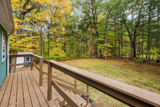 95 Baldwin Rd, Billerica, MA 01821