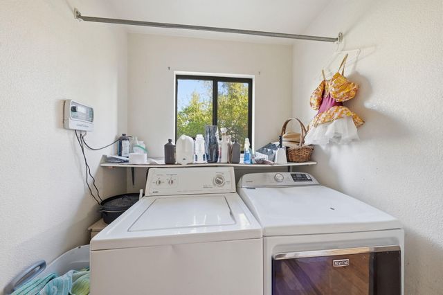 6725 Park Ridge Drive, Anderson, CA 96007