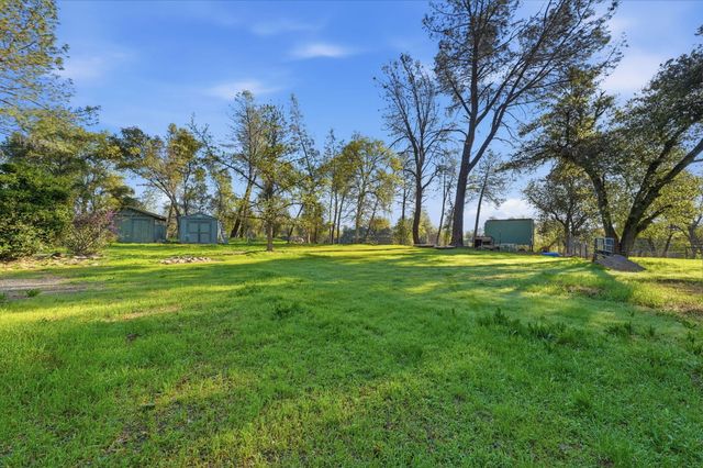 6725 Park Ridge Drive, Anderson, CA 96007