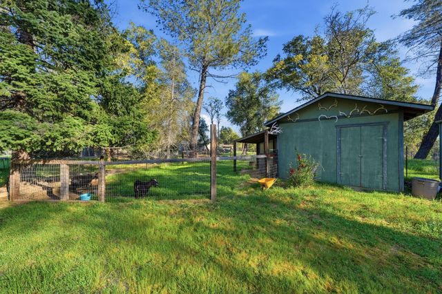 6725 Park Ridge Drive, Anderson, CA 96007