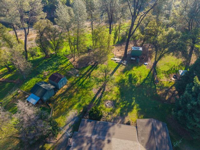 6725 Park Ridge Drive, Anderson, CA 96007