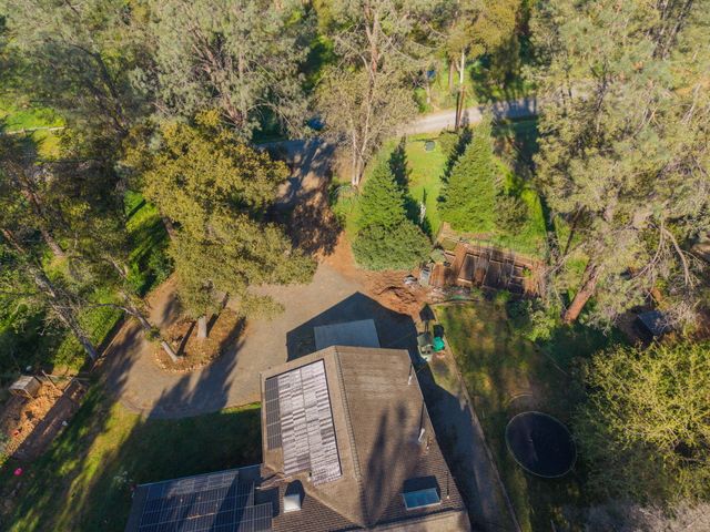 6725 Park Ridge Drive, Anderson, CA 96007