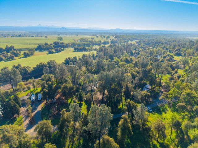 6725 Park Ridge Drive, Anderson, CA 96007