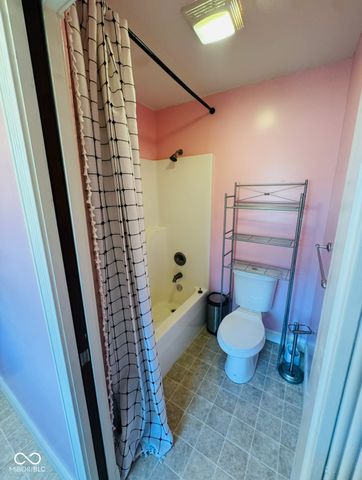 816 N Harrison, Rushville, IN 46173
