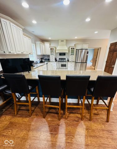 816 N Harrison, Rushville, IN 46173