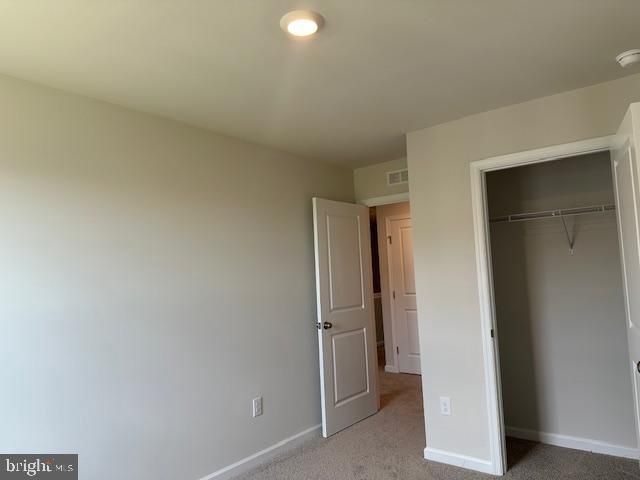 12 ANNA LN, Westampton, NJ 08060
