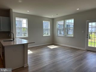 12 ANNA LN, Westampton, NJ 08060