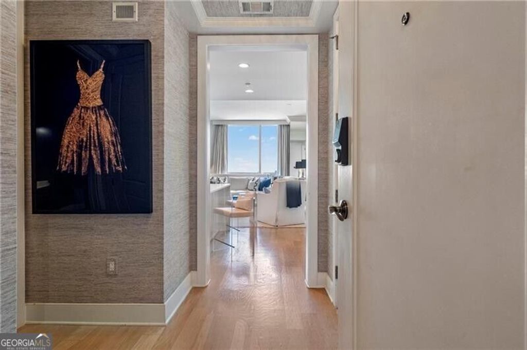 3630 Peachtree Road NE 2409, Atlanta, GA 30326 — photo 4