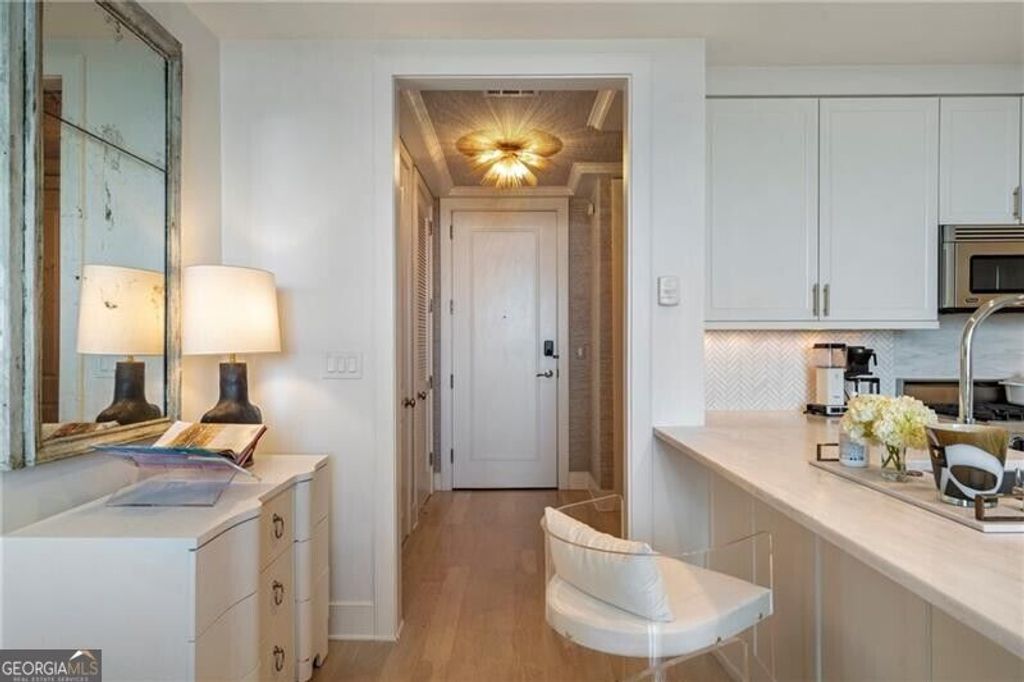 3630 Peachtree Road NE 2409, Atlanta, GA 30326 — photo 5