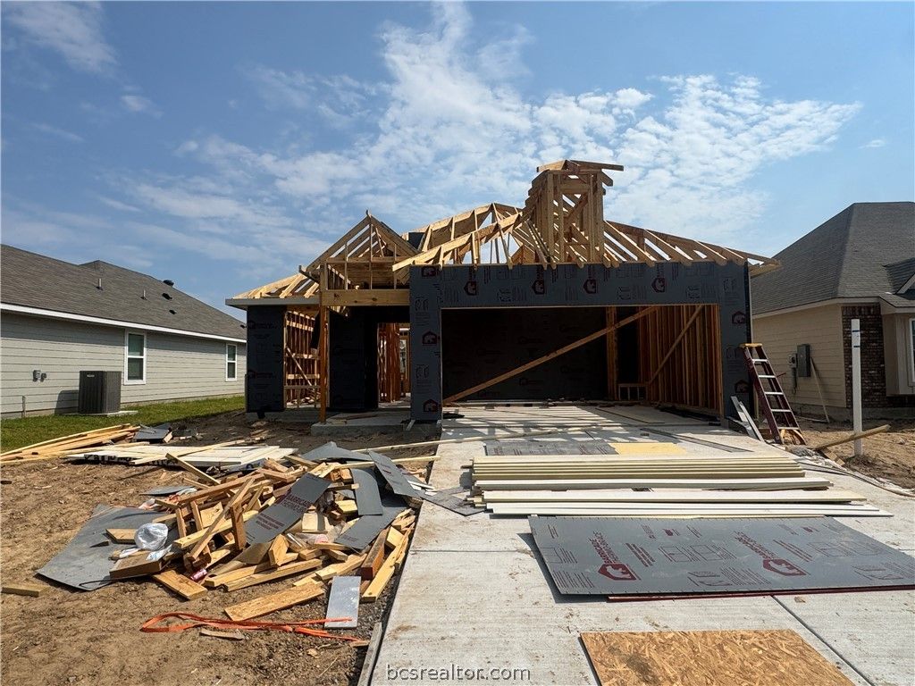 2510 Maskavich Court, Bryan, TX 77807 — exterior