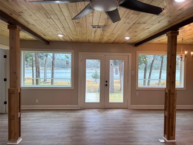 11 Caddo Drive, Elkhart, TX 75839