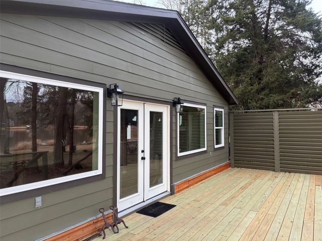 11 Caddo Drive, Elkhart, TX 75839