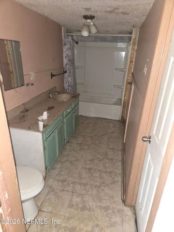 1525 W 5TH Street, Jacksonville, FL 32209